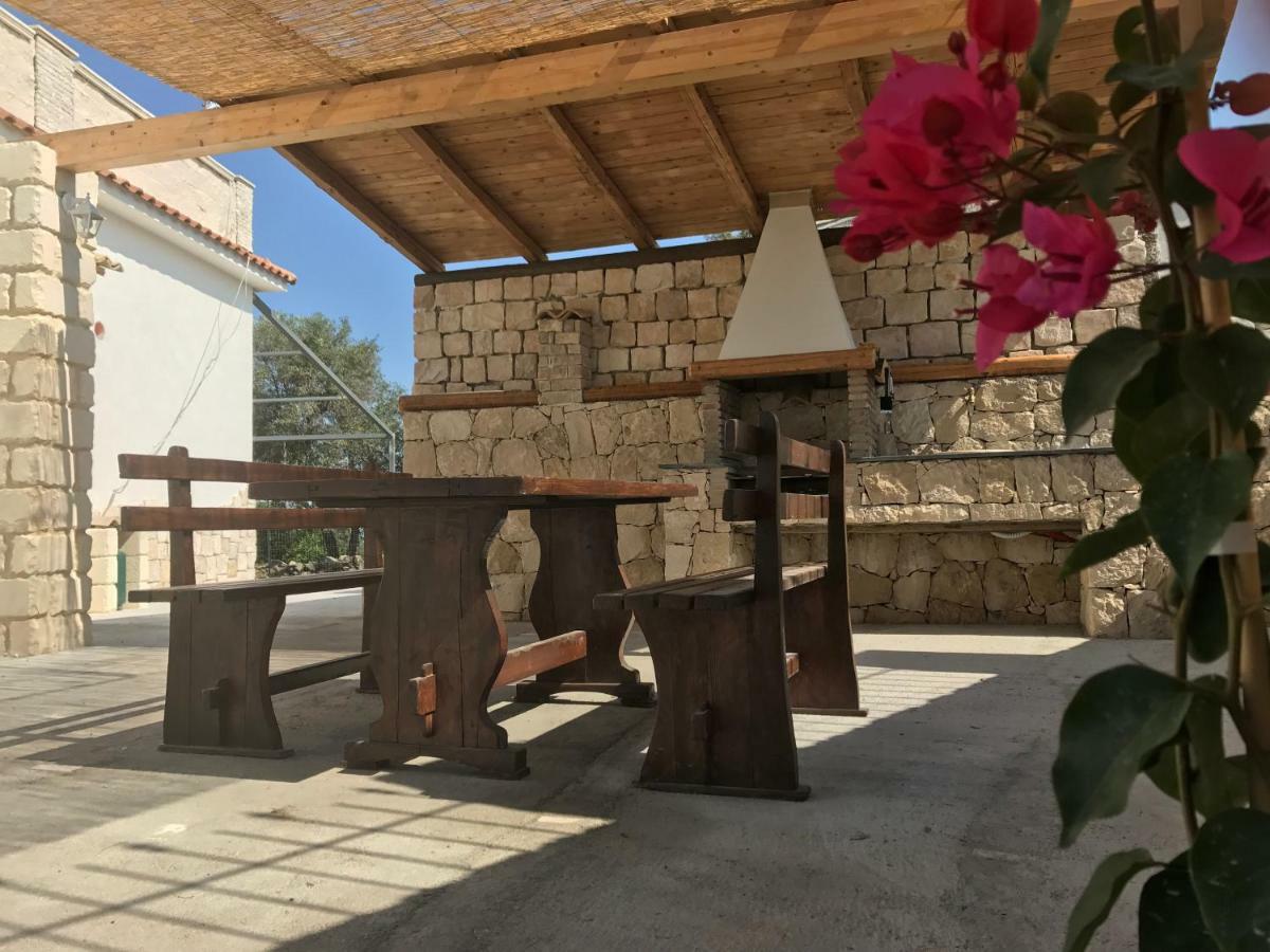 Villa Rosa - Ai Piedi Dell'Etna Brucoli Luaran gambar