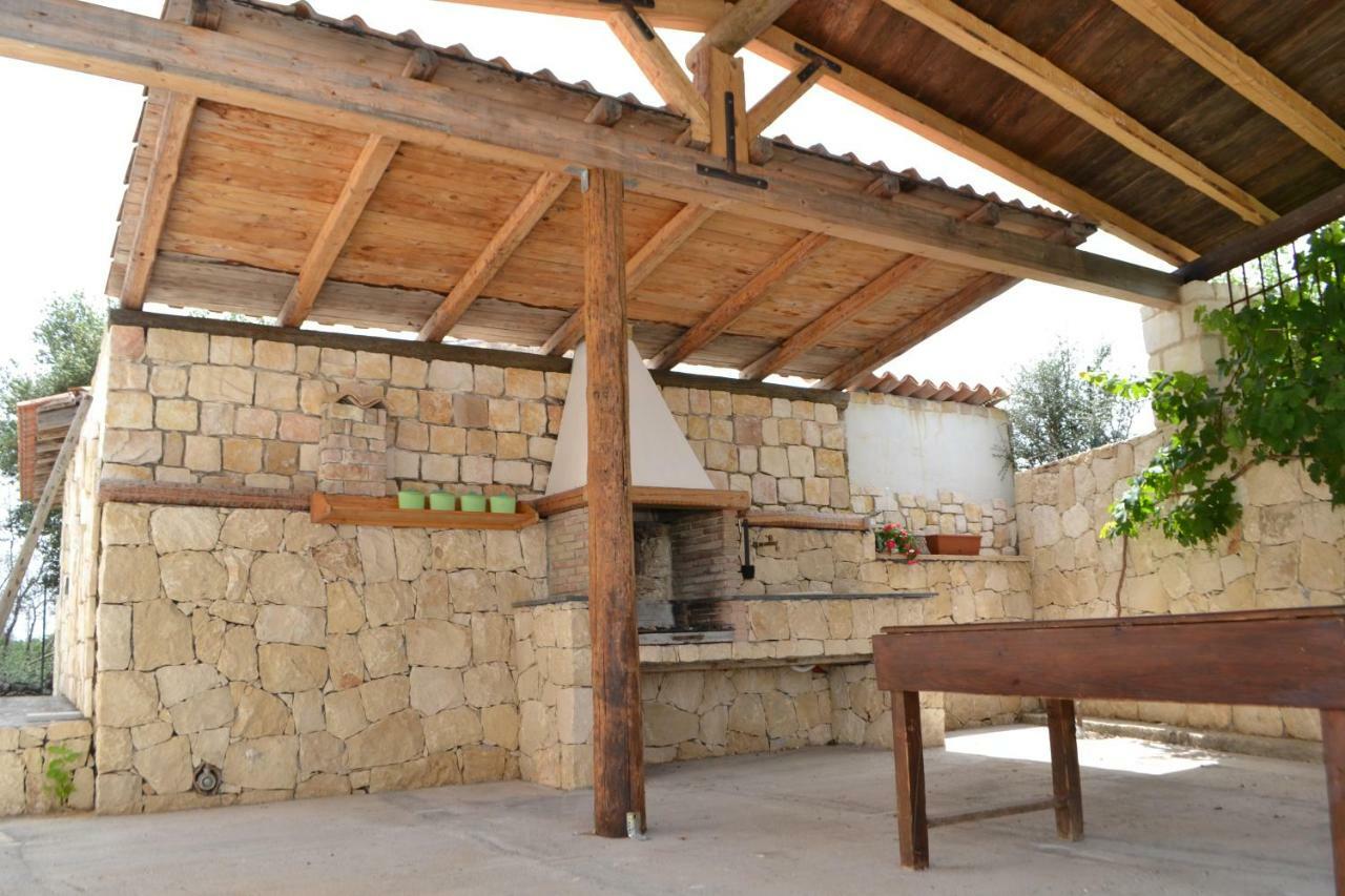 Villa Rosa - Ai Piedi Dell'Etna Brucoli Luaran gambar